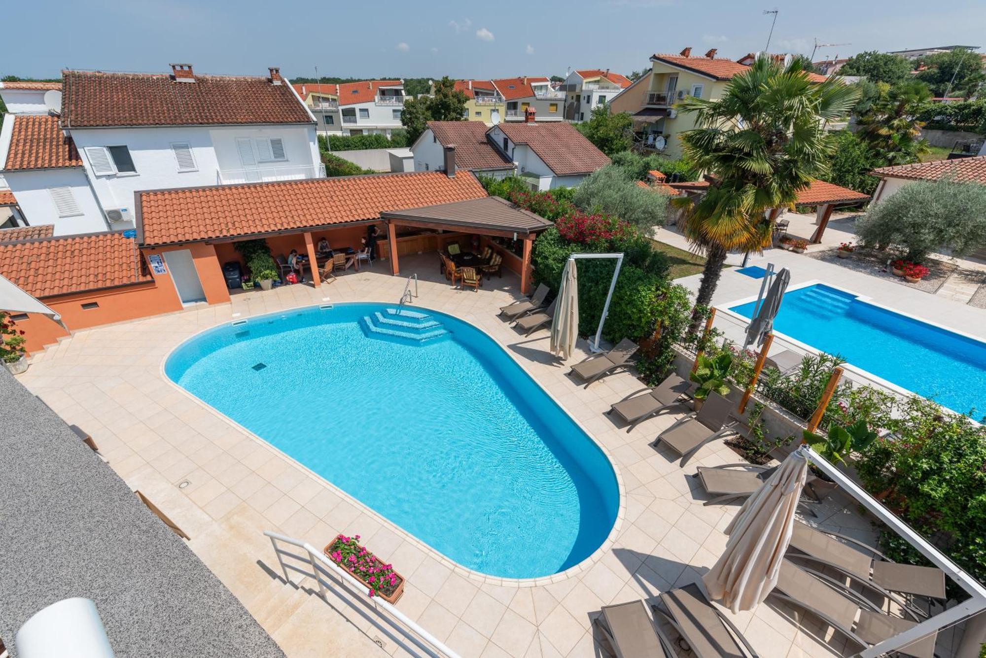 Apartment Complex Irena With Pool Poreč Dış mekan fotoğraf